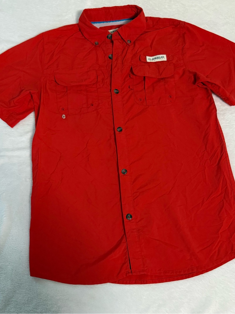 Magellan Outdoors Boys L Short-Sleeve Button-Down Shirt in Red